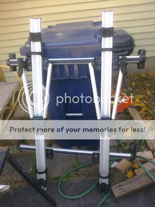 MK4 Jetta 4 door Roof Racks with 2 Trek Bike Mounts VW Vortex