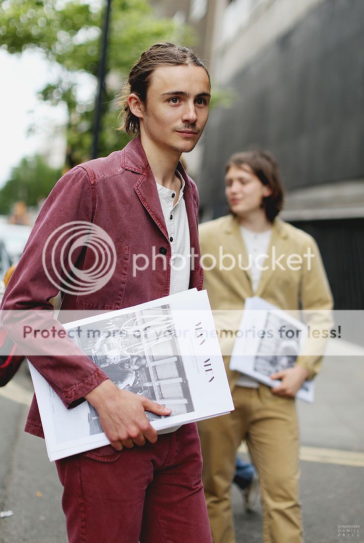 photo manmen-4R2A4330as-logo.jpg